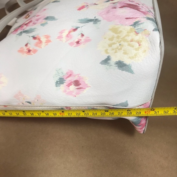 LC Lauren Conrad White Pink Floral Large Vegan Leather Tote Bag NWOT - Picture 14 of 15